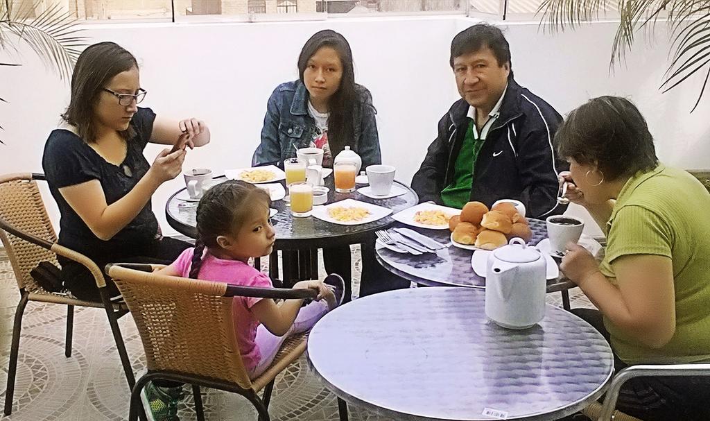 Hostal Florida Chiclayo Dış mekan fotoğraf